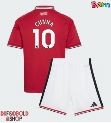 Manchester United Matheus Cunha #10 Hjemmebanesæt Børn 2026-27 Kort ærmer (+ korte bukser)